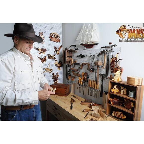 Carver Dad handmade, mermaid wooden box - Picture 6 of 6